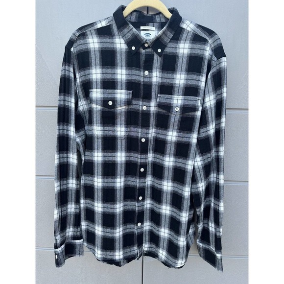OLD NAVY Men's Slim Plaid Button Up BLACK Shirt Long Sleeve Light Flannel Sz XL - Picture 2 of 7
